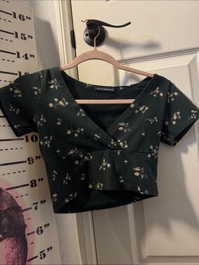 Brandy Melville forest green floral wrap crop top